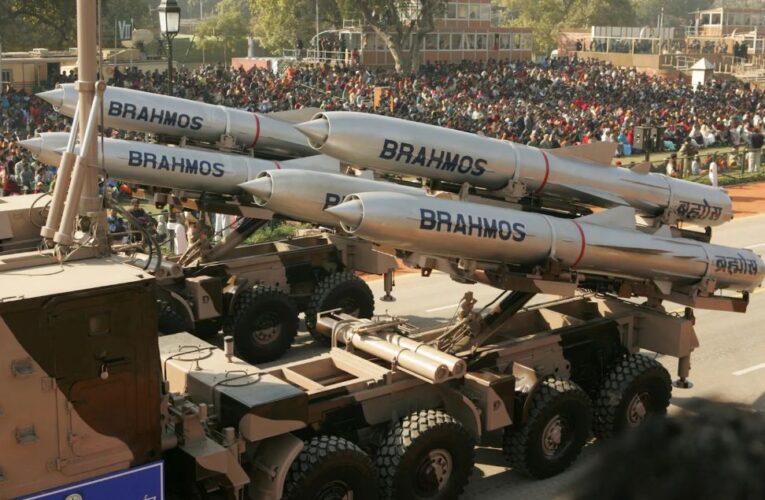 BrahMos មីស៊ីលល្បឿនលឿនជាងសំឡេង ឥណ្ឌានឹងបញ្ជូនទៅឱ្យប្រទេសហ្វីលីពីន