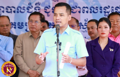 ឯកឧត្តមអភិសន្តិបណ្ឌិត ស សុខា និងលោកជំទាវ ដឹកនាំគ្រូពេទ្យស្ម័គ្រចិត្ត ទៅពិនិត្យនិងព្យាបាលជំងឺដោយឥតគិតថ្លៃ ជូនពលរដ្ឋ ជាង៦ពាន់នាក់ នៅស្រុកកំពង់ត្របែក